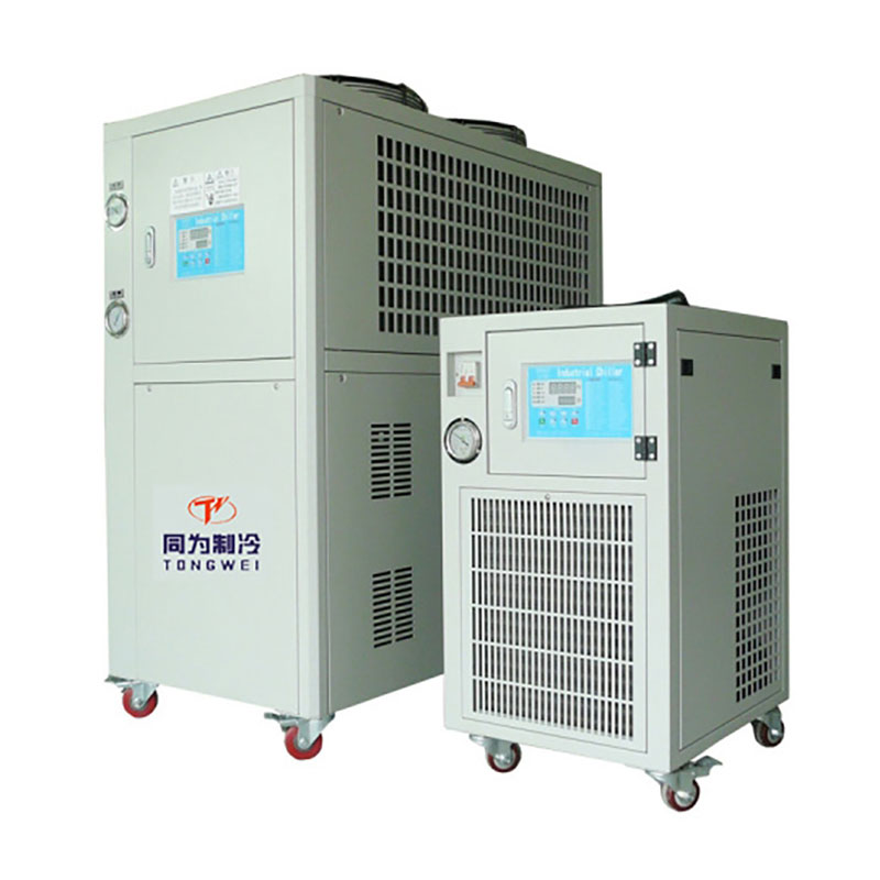 Why Are Industrial Chillers Essential for Modern Manufacturing and Production?